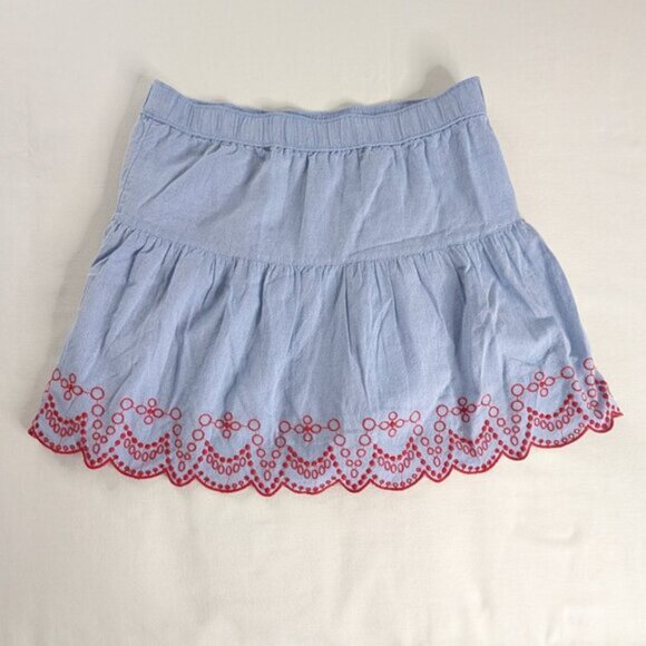 Vineyard Vines Blue Chambray Red Scalloped Eyelet Embroidered Tiered Mini Skirt - Picture 2 of 7